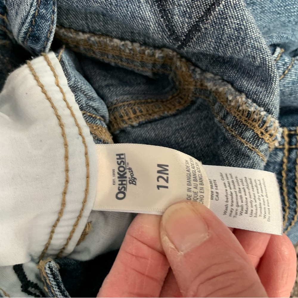 Baby Osh-Kosh denim overalls, size 12 months. - Picture 5 of 5